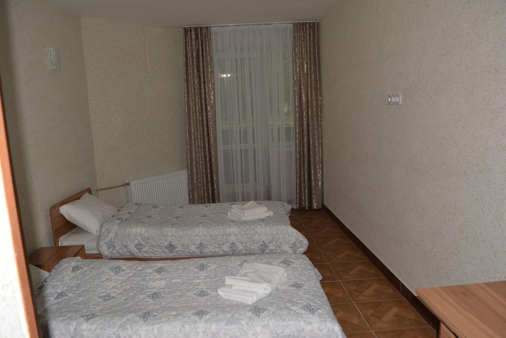 Zelenyi Kampus Hotel Odesa Exterior photo