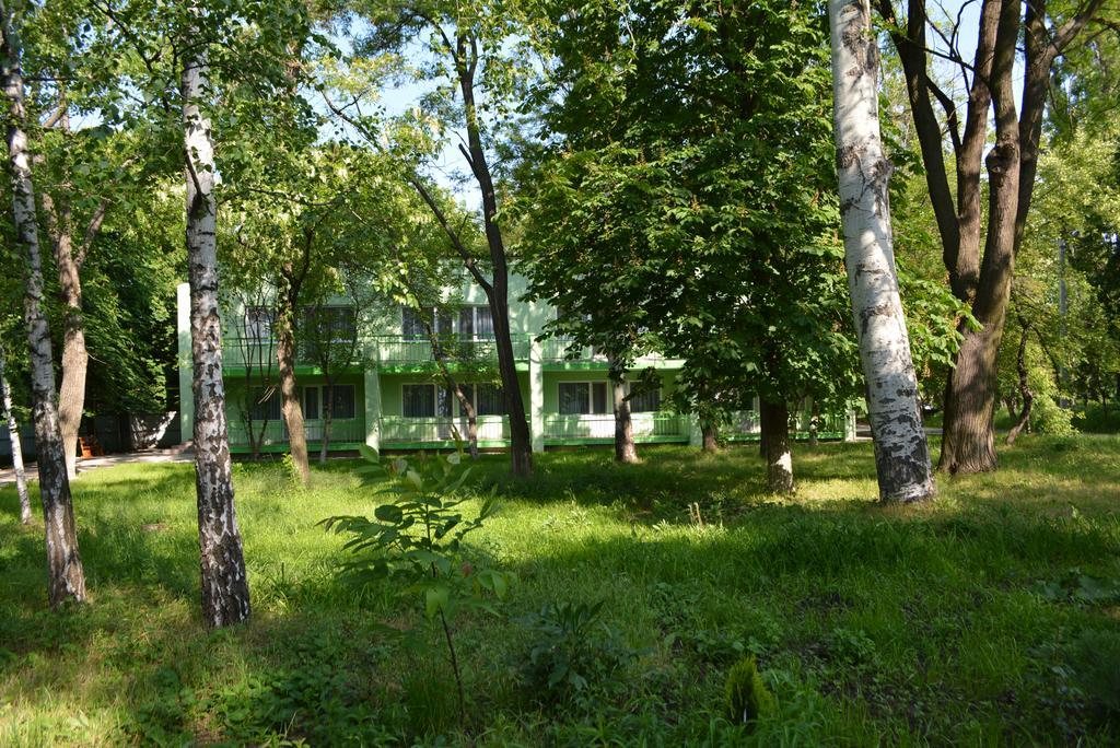 Zelenyi Kampus Hotel Odesa Exterior photo