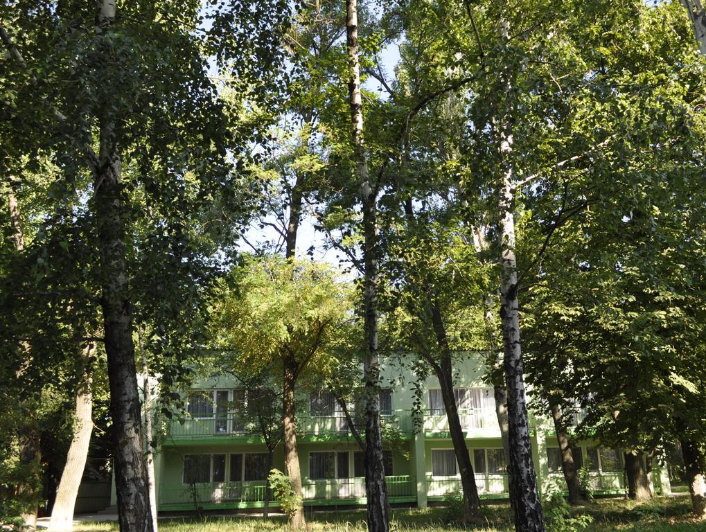 Zelenyi Kampus Hotel Odesa Exterior photo