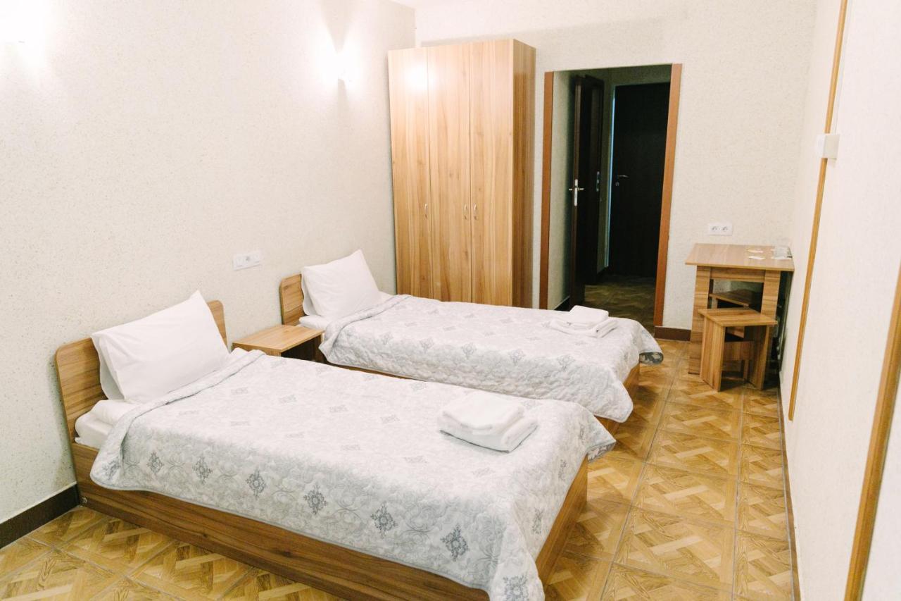 Zelenyi Kampus Hotel Odesa Exterior photo